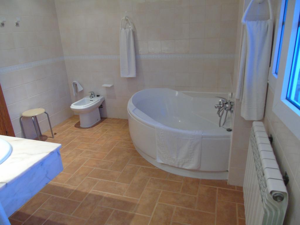 Apartamentos Turisticos Cumbres Verdes La Zubia  Rum bild