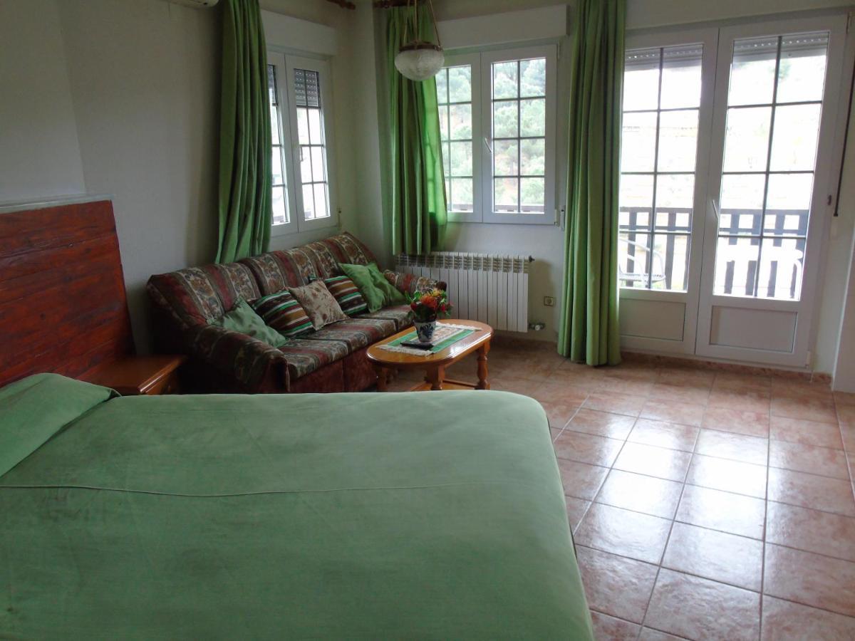 Apartamentos Turisticos Cumbres Verdes La Zubia  Exteriör bild