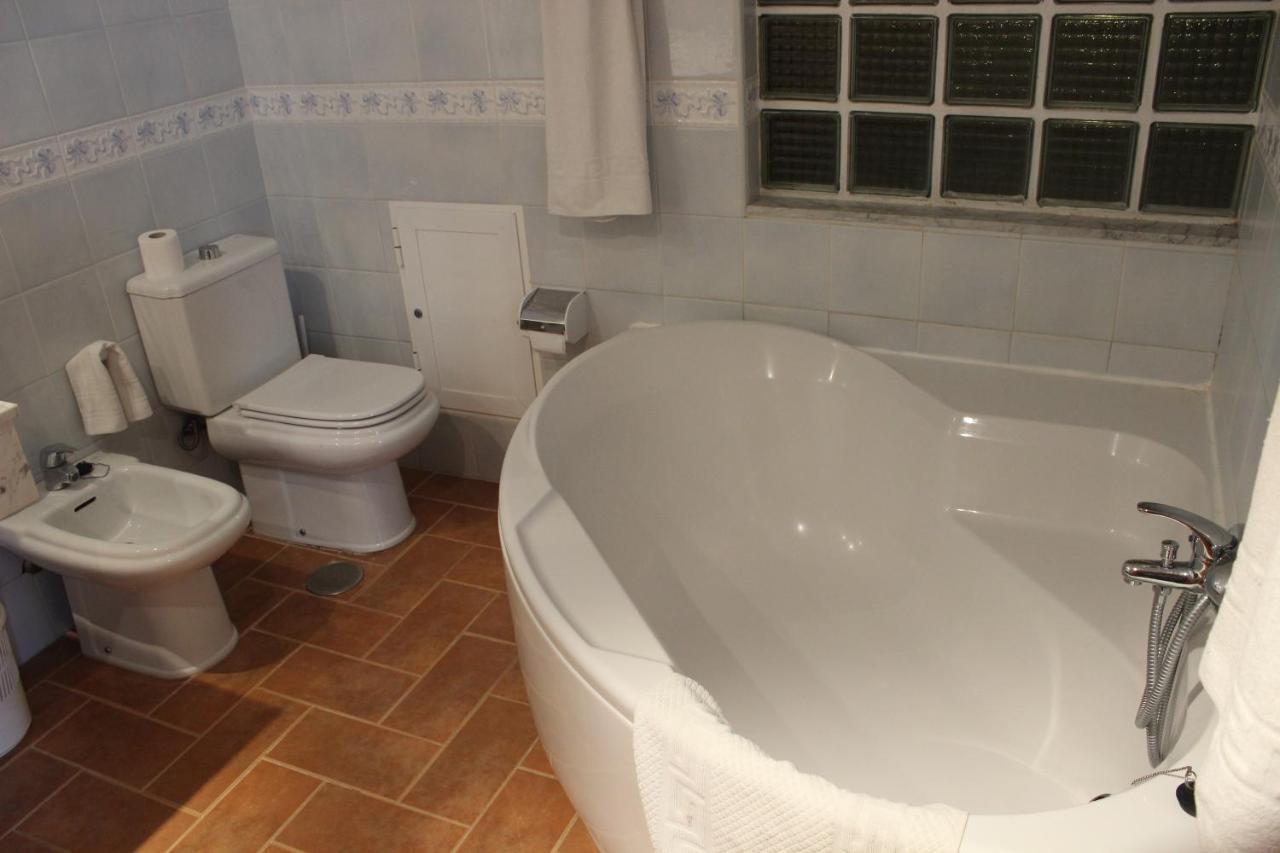 Apartamentos Turisticos Cumbres Verdes La Zubia  Exteriör bild