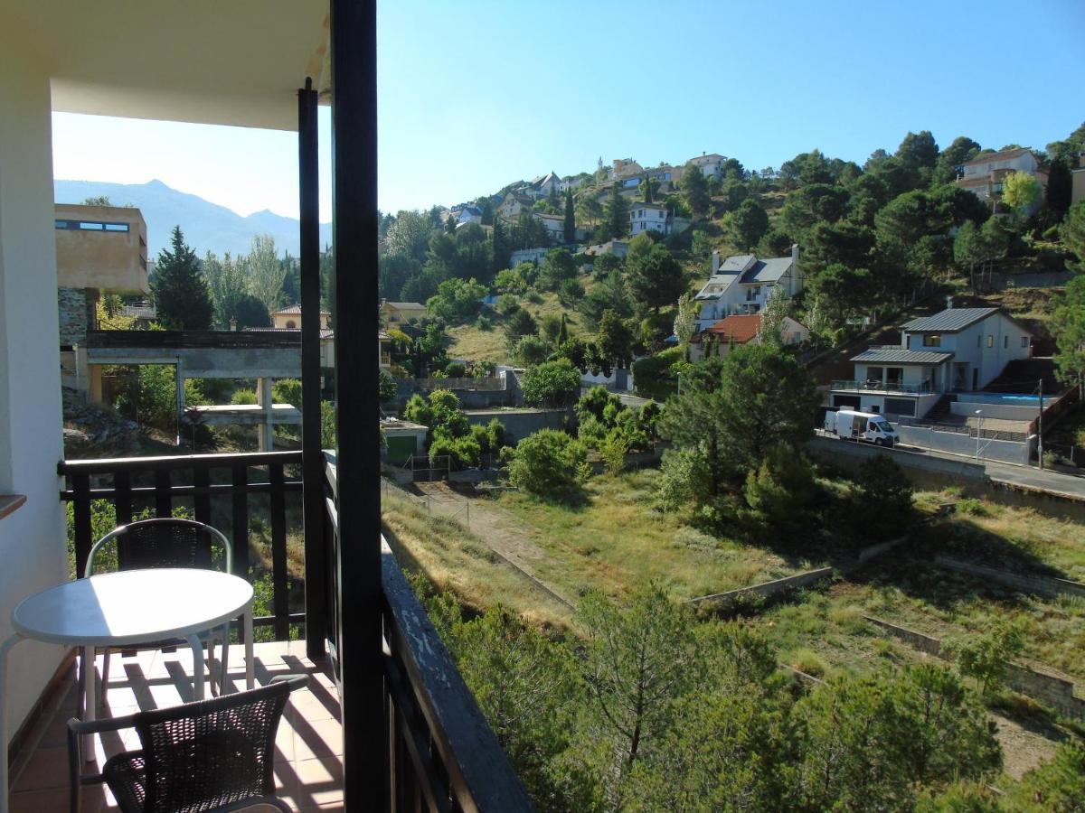 Apartamentos Turisticos Cumbres Verdes La Zubia  Exteriör bild